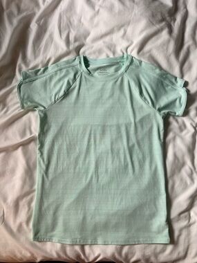 athleta girl t shirt